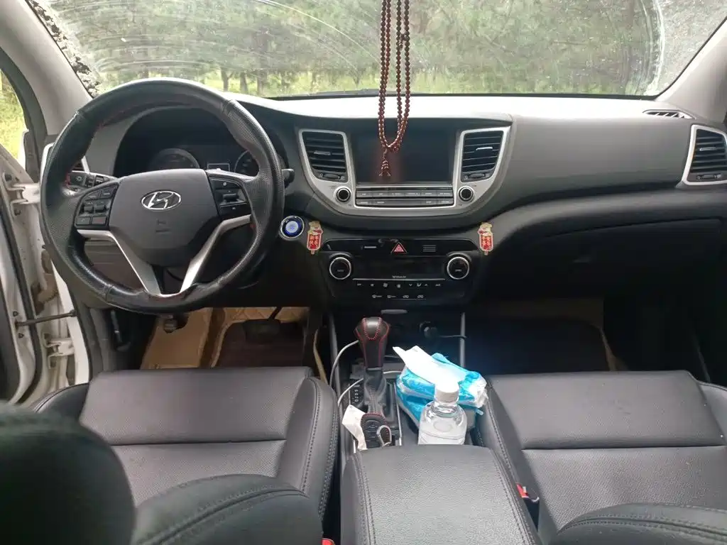 Hyundai Tucson 2016 — фото 10