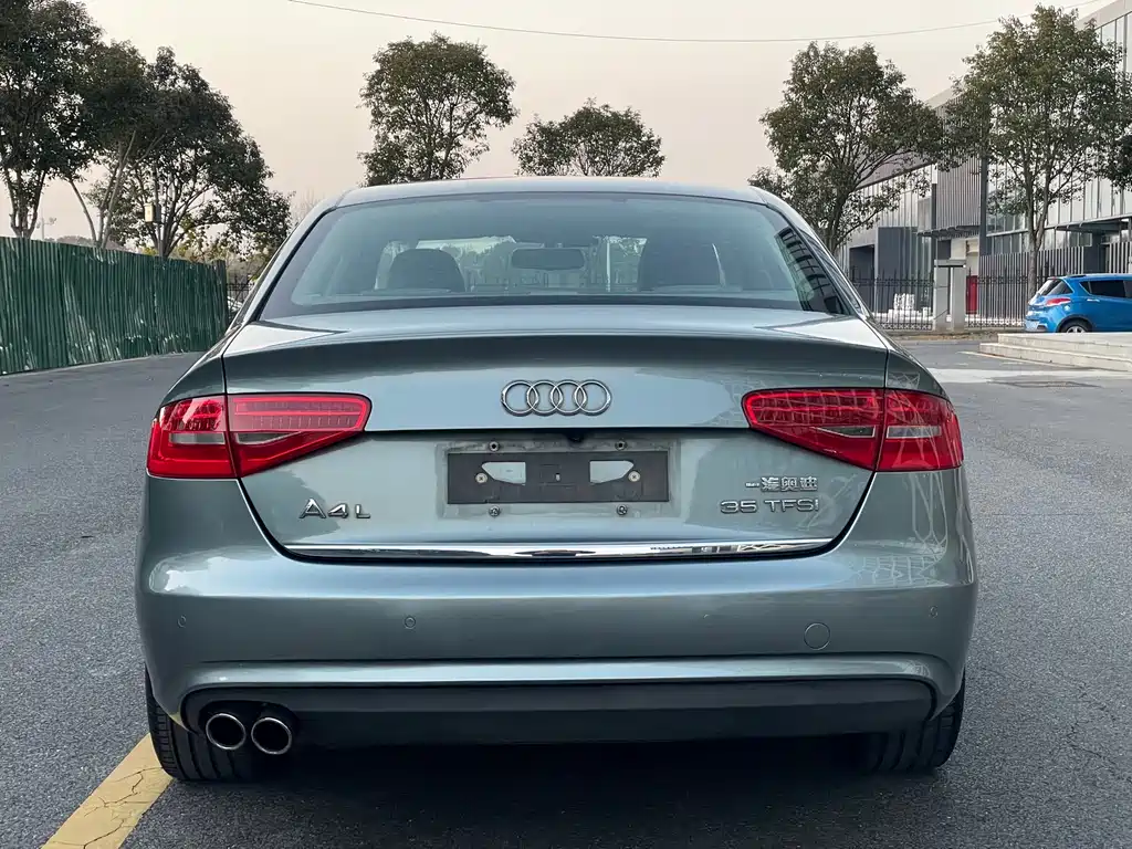 Audi A4L 2015 — фото 16