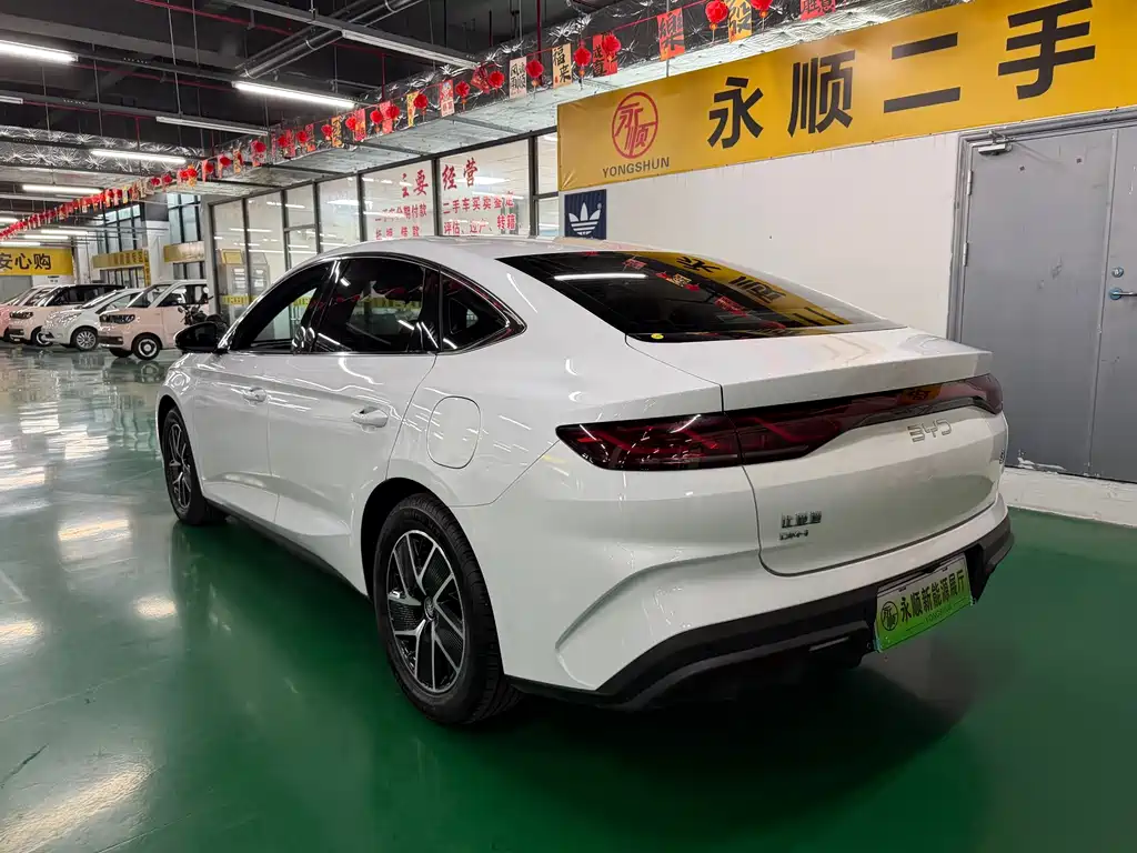 BYD Qin L 2025 — фото 7