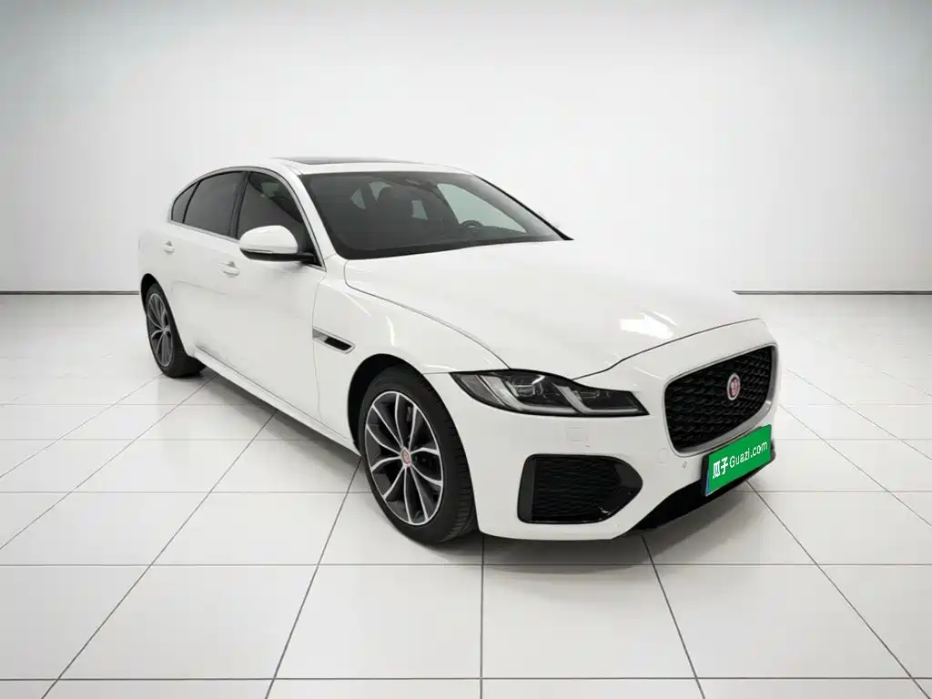 Jaguar XFL 2023 — фото 3