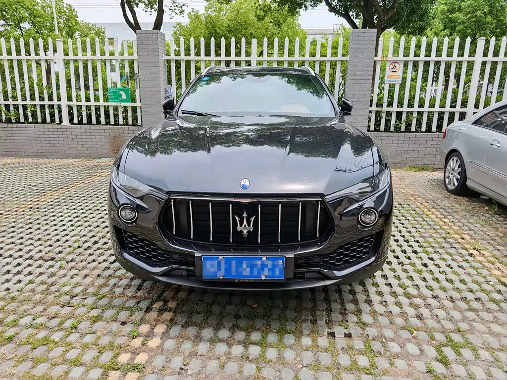 Maserati Levante 2017 — фото 3