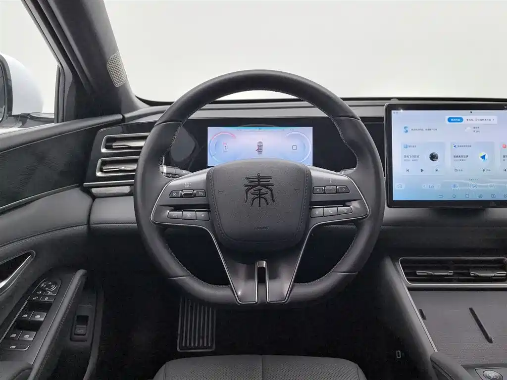 BYD Qin L 2025 — фото 11