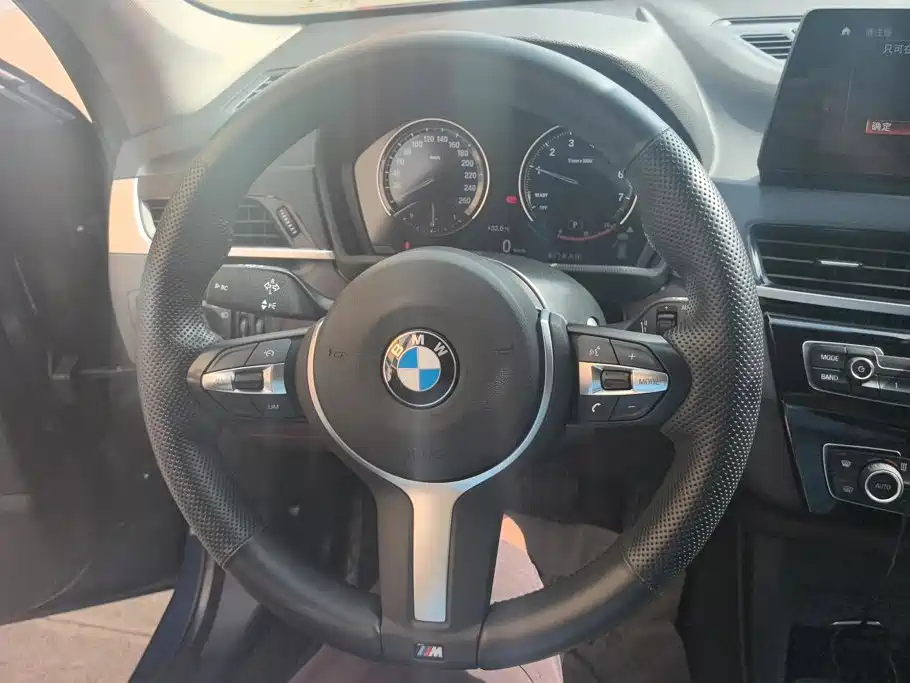 BMW X1 2022 — фото 15