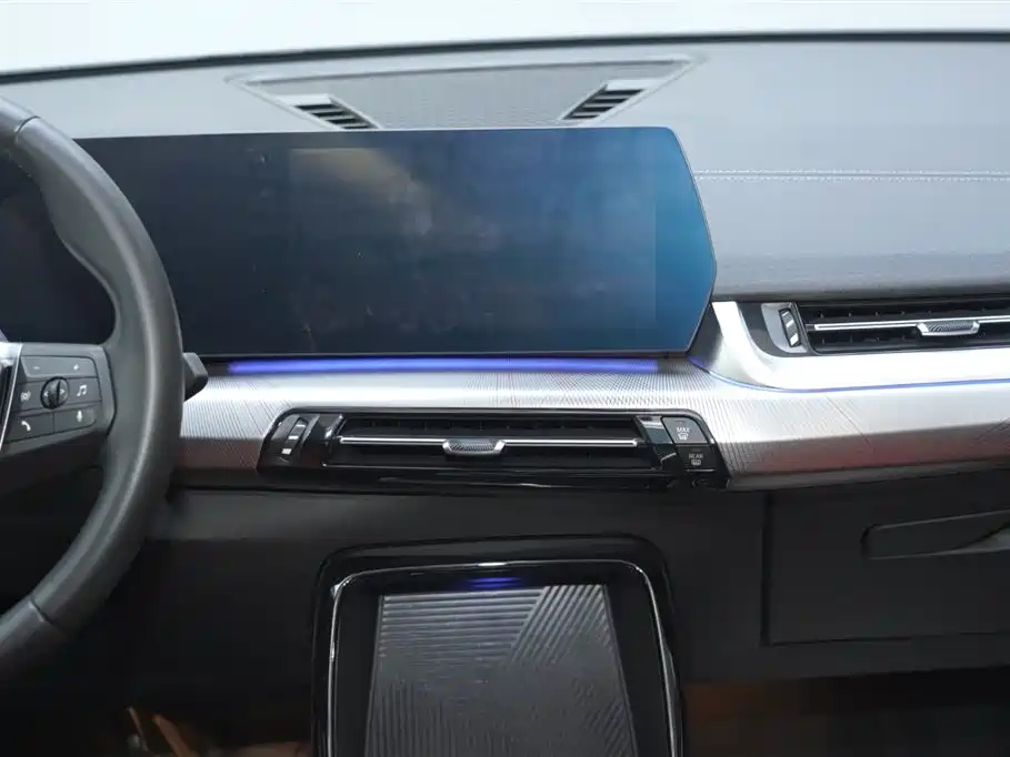 BMW X2 2025 — фото 19