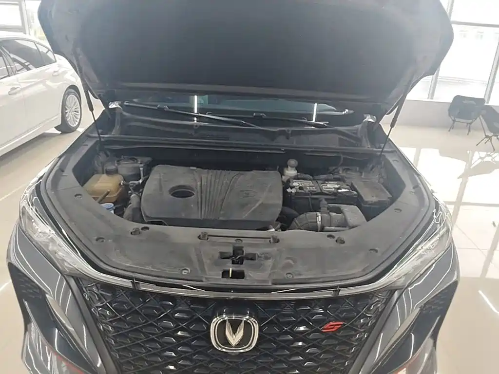 Changan CS75PLUS 2020 — фото 20