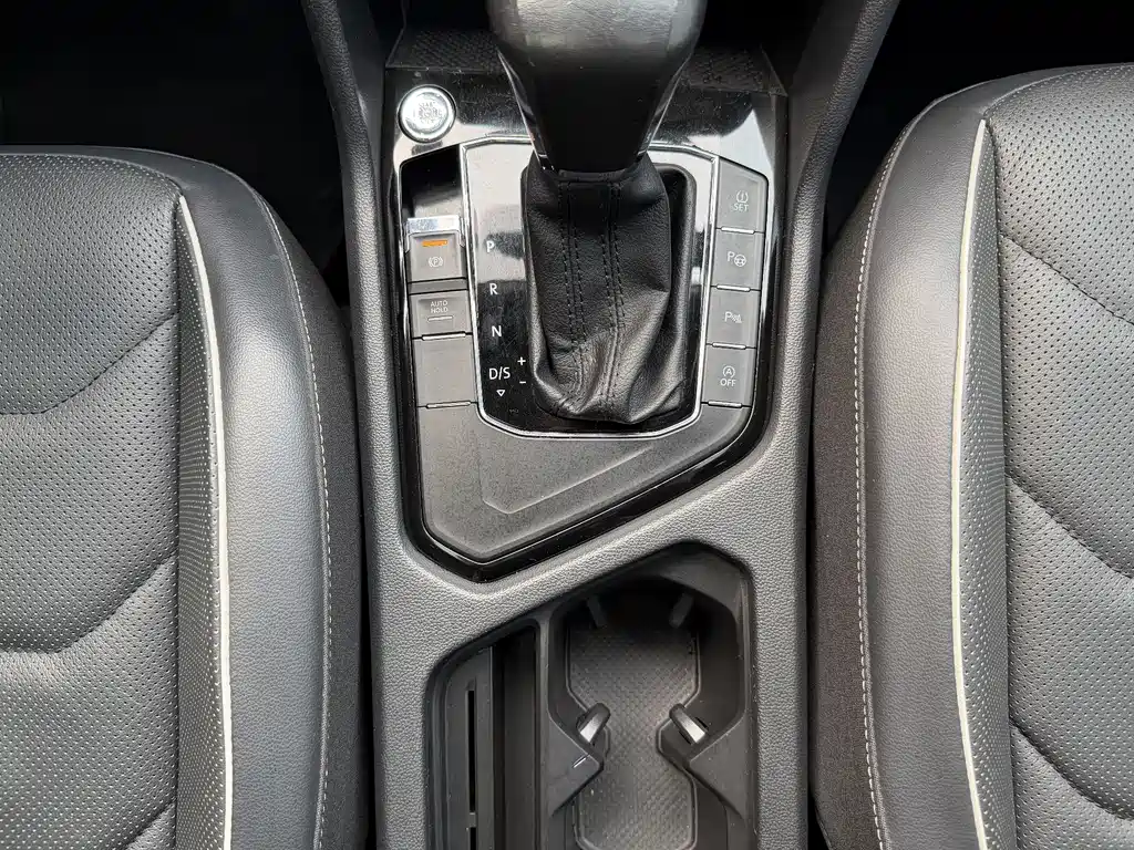 Volkswagen Tiguan L 2017 — фото 13