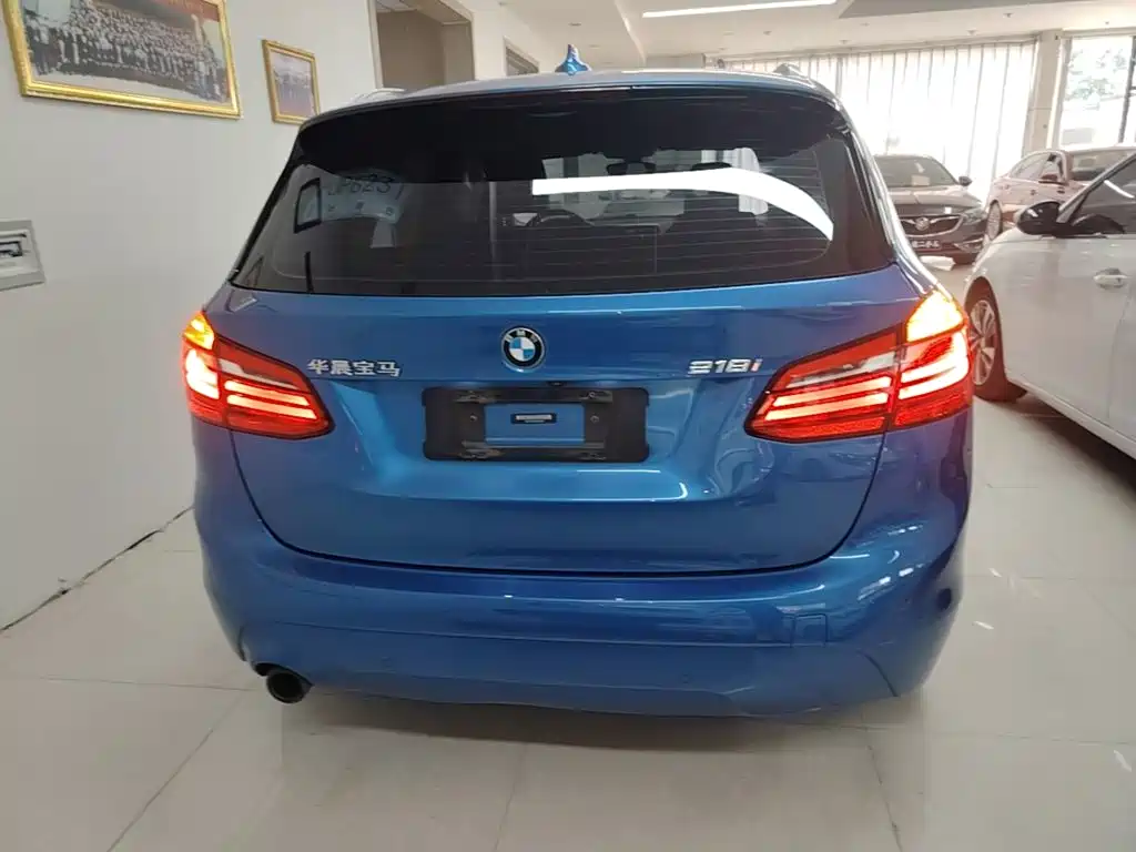 BMW 2 Series Active Tourer 2019 — фото 6