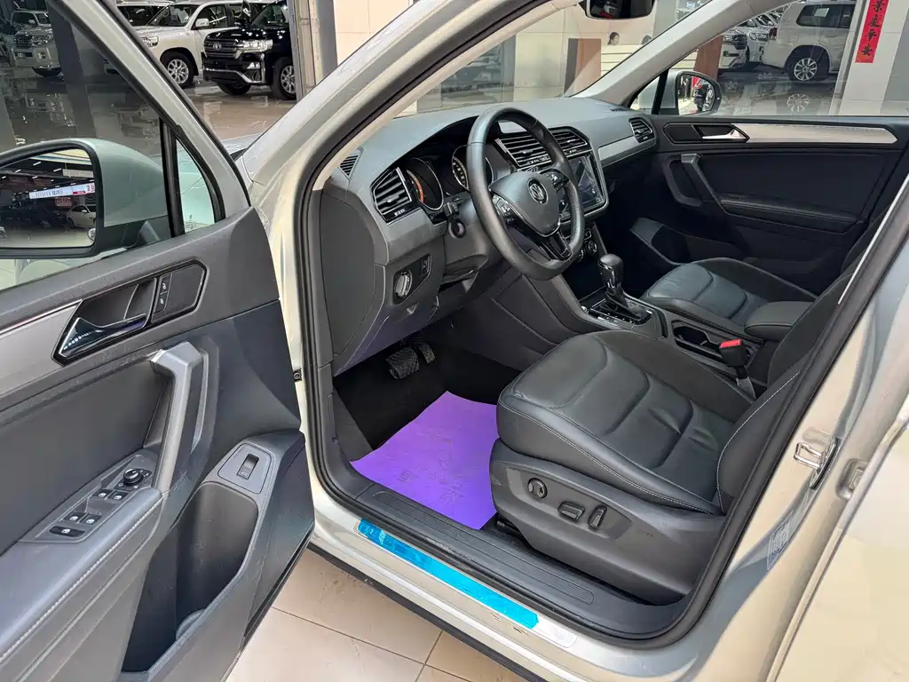 Volkswagen Tiguan L 2019 — фото 4
