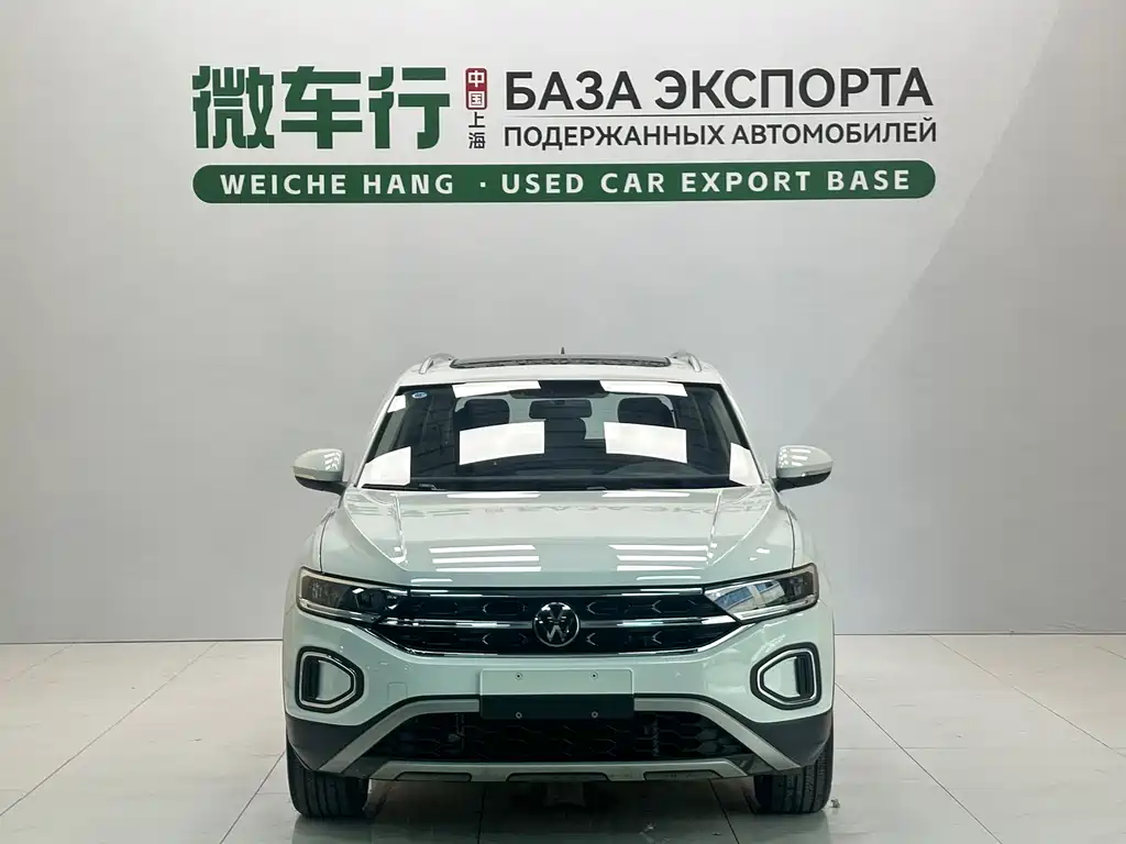 Volkswagen T-Roc 2023 — фото 2