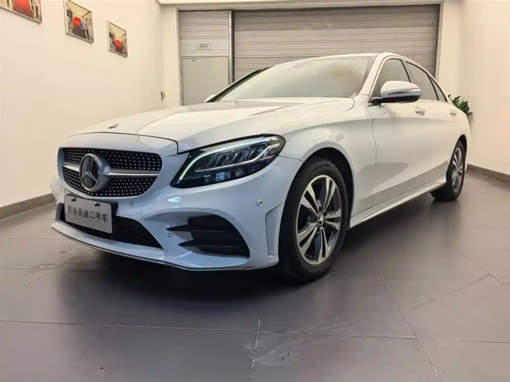 Mercedes-Benz C-Class 2019 — фото 1