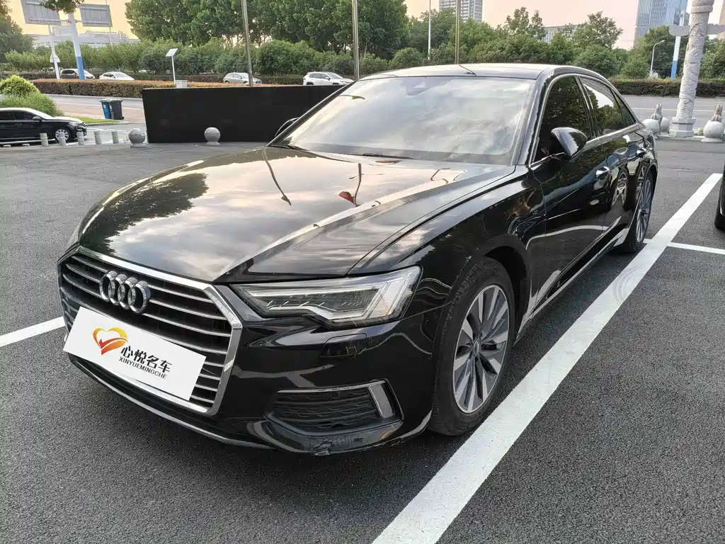 Audi A6L 2019 — фото 1