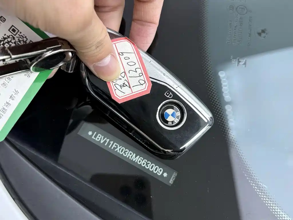 BMW X1 2023 — фото 13
