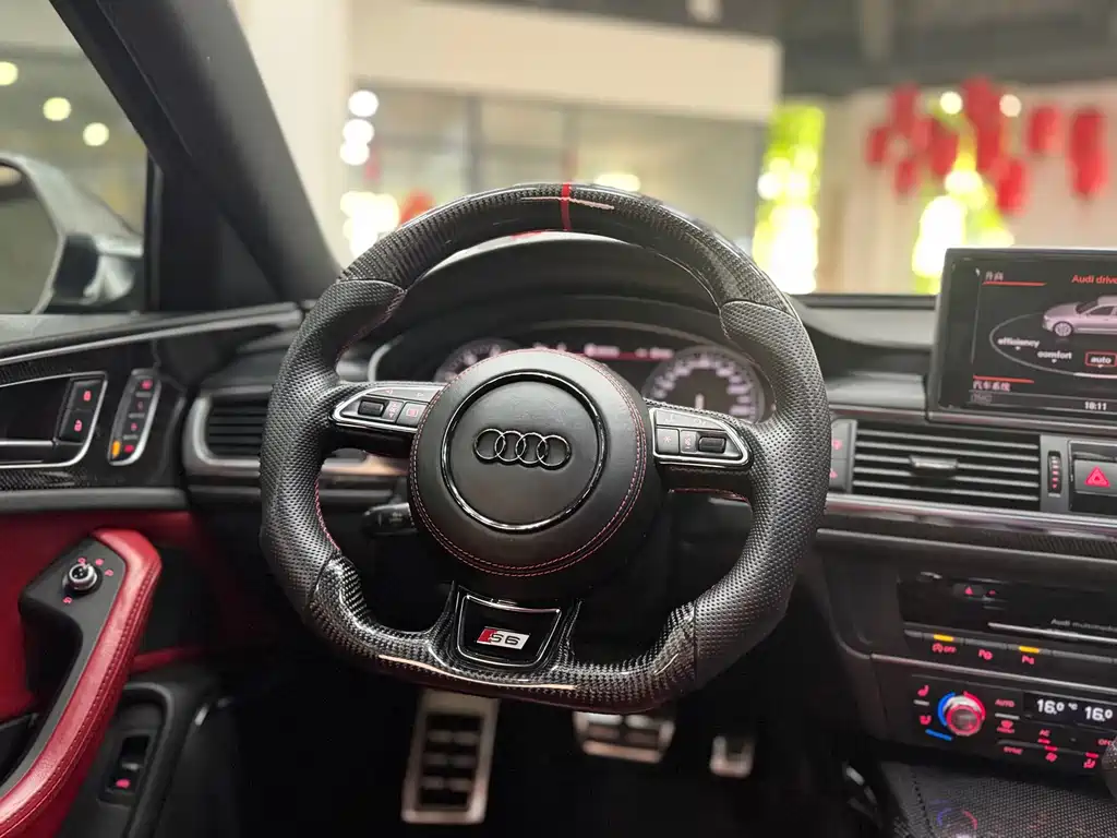 Audi S6 2015 — фото 10