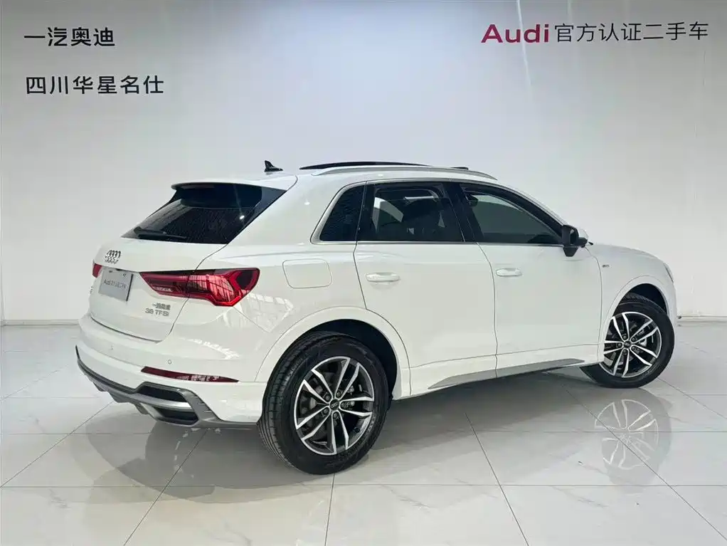 Audi Q3 2023 — фото 4