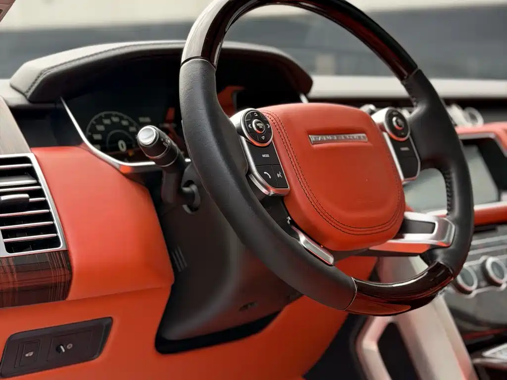 Land Rover Range Rover 2018 — фото 10