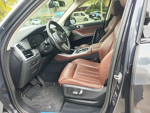 BMW X5 2020