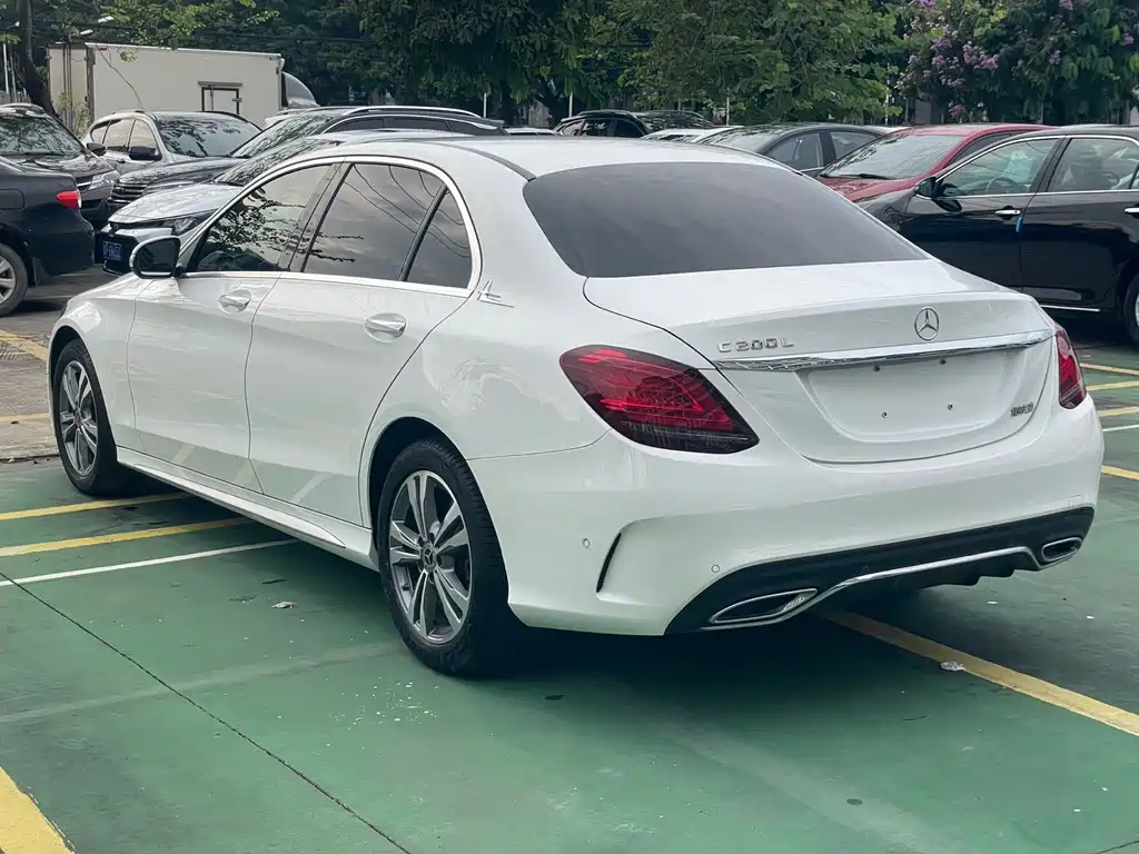 Mercedes-Benz C-Class 2020 — фото 10