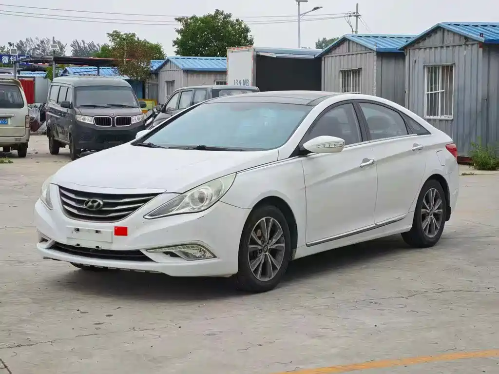 Hyundai Sonata 2015 — фото 2