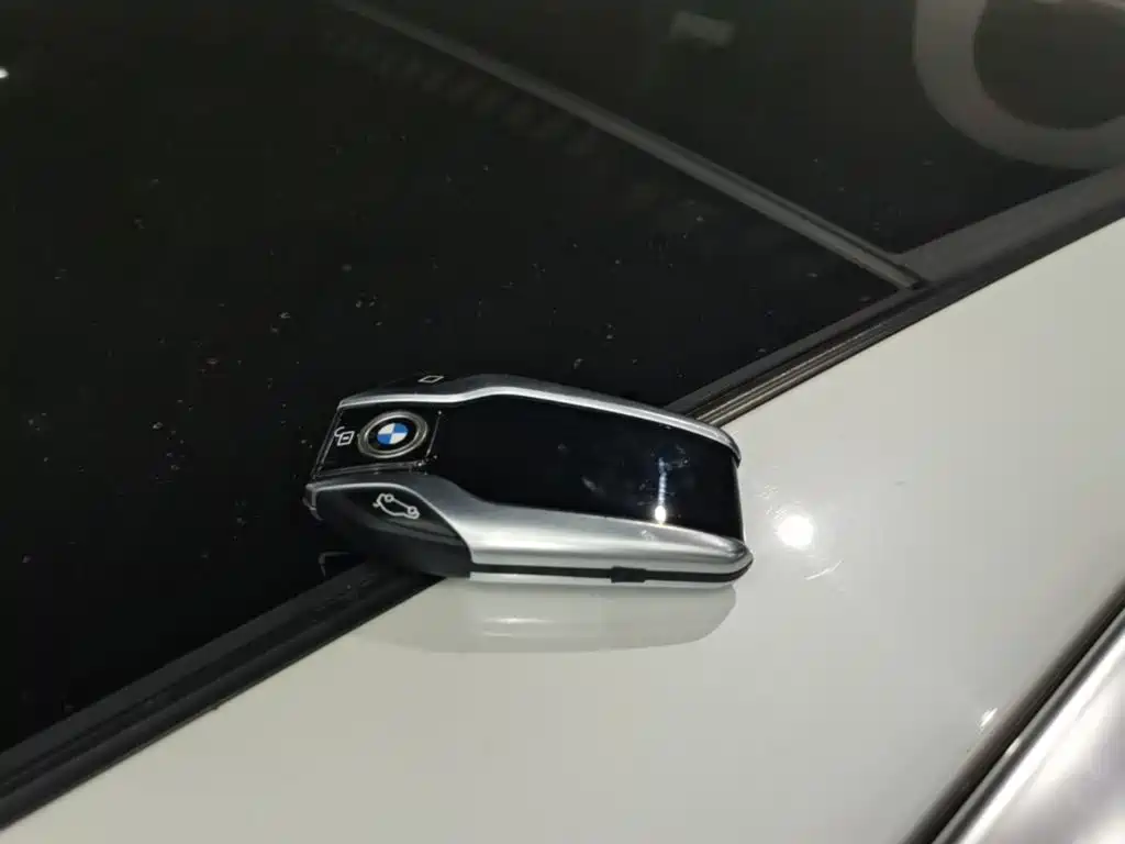 BMW X3 2019 — фото 9