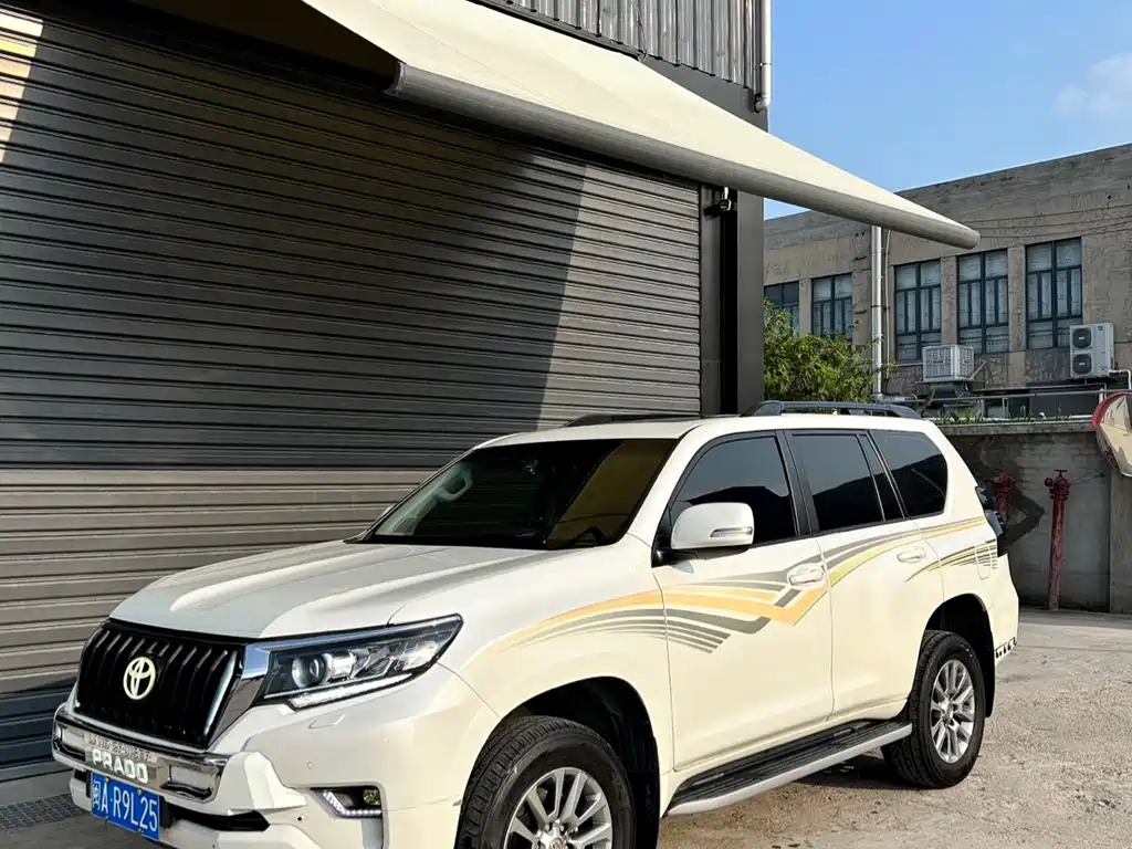 Toyota Prado 2018 — фото 2