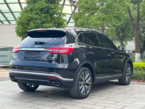 Hongqi HS5 2022