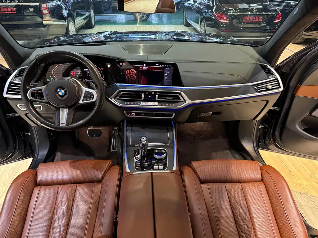 BMW X7 2020 — фото 4