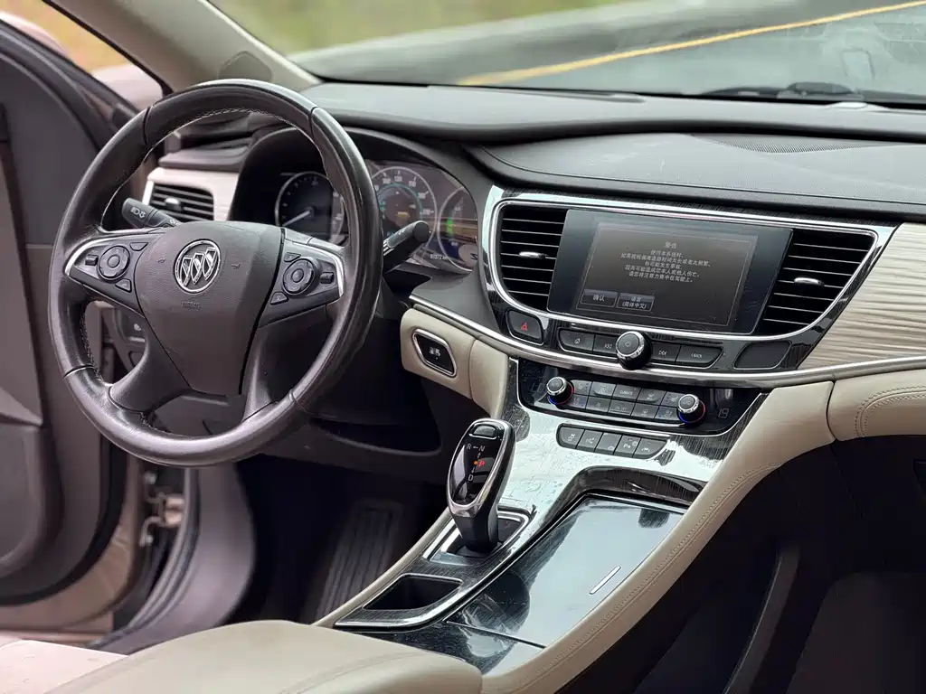 Buick LaCrosse 2017 — фото 14