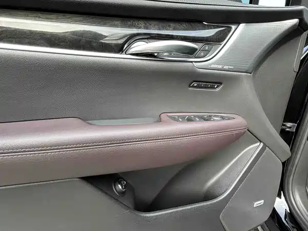 Cadillac XT6 2021
