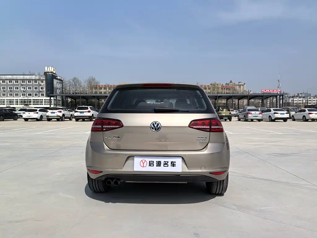 Volkswagen Golf 2017 — фото 15