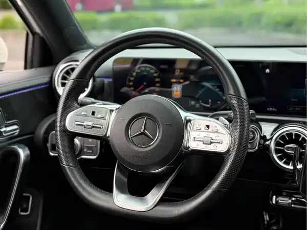 Mercedes-Benz A-Class 2021