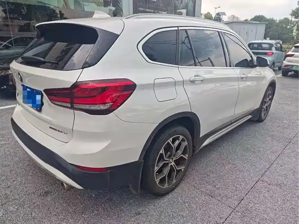 BMW X1 2021
