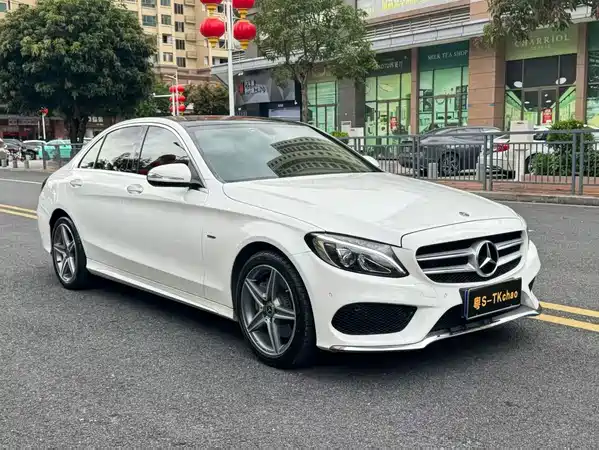 Mercedes-Benz C-Class 2018