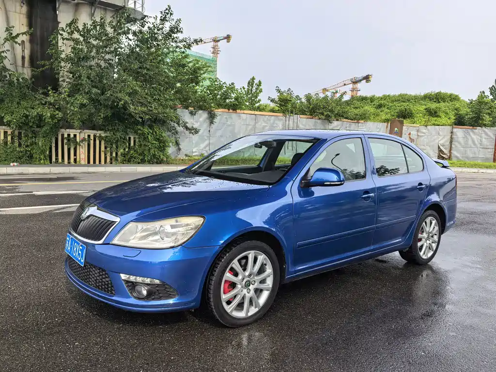 Skoda Octavia 2014 — фото 3