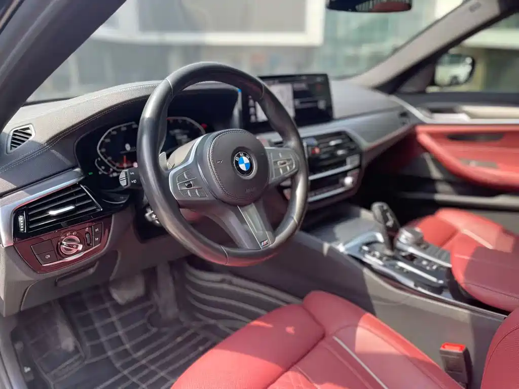 BMW 5 Series 2023