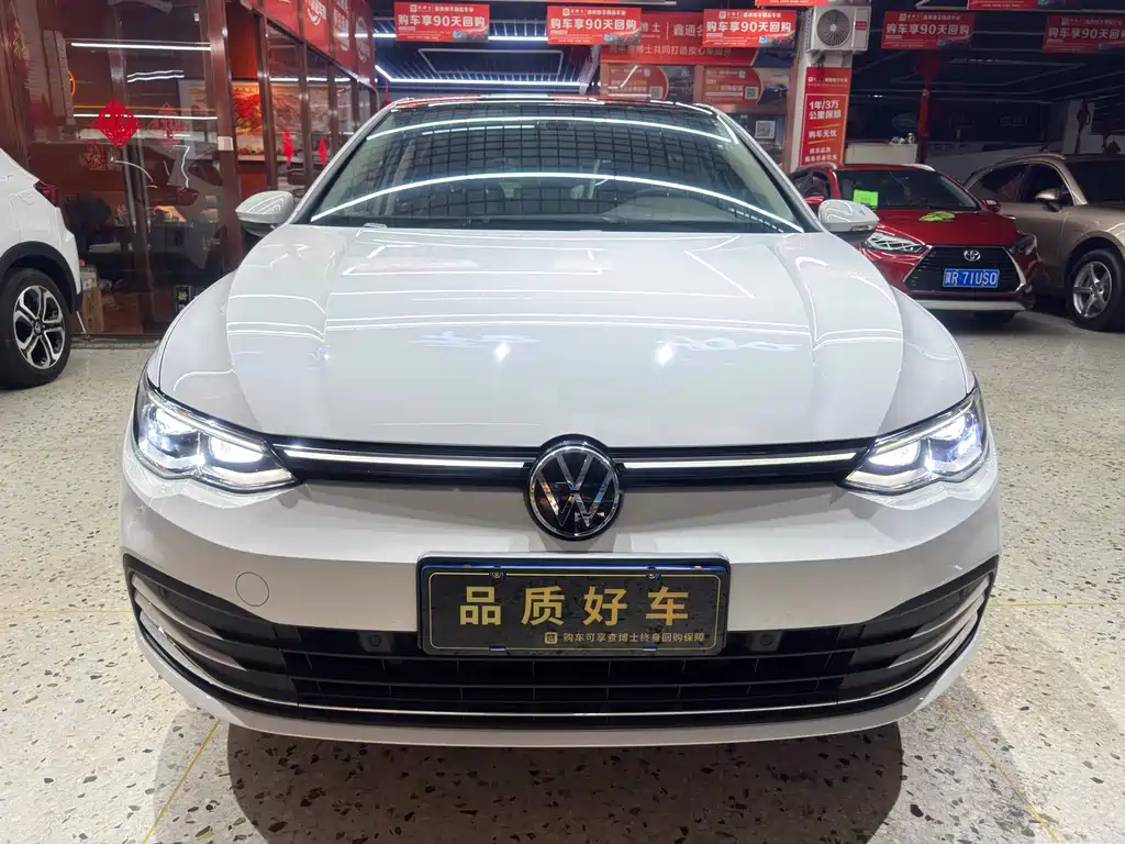 Volkswagen Golf 2022