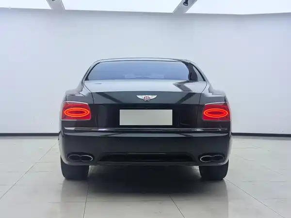 Bentley Flying Spur 2017