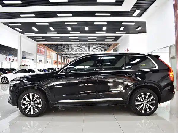 Volvo XC90 2021
