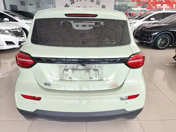 Leapmotor T03 2022