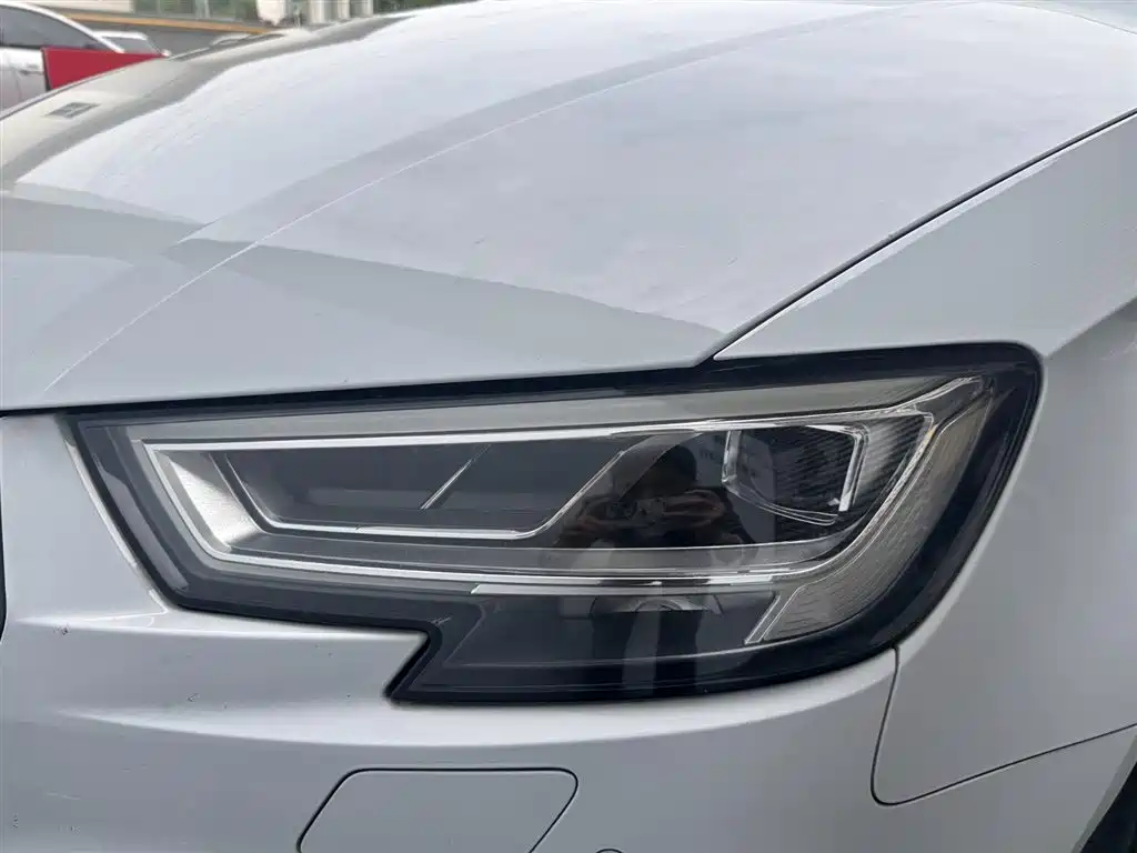 Audi A3 2019 — фото 16