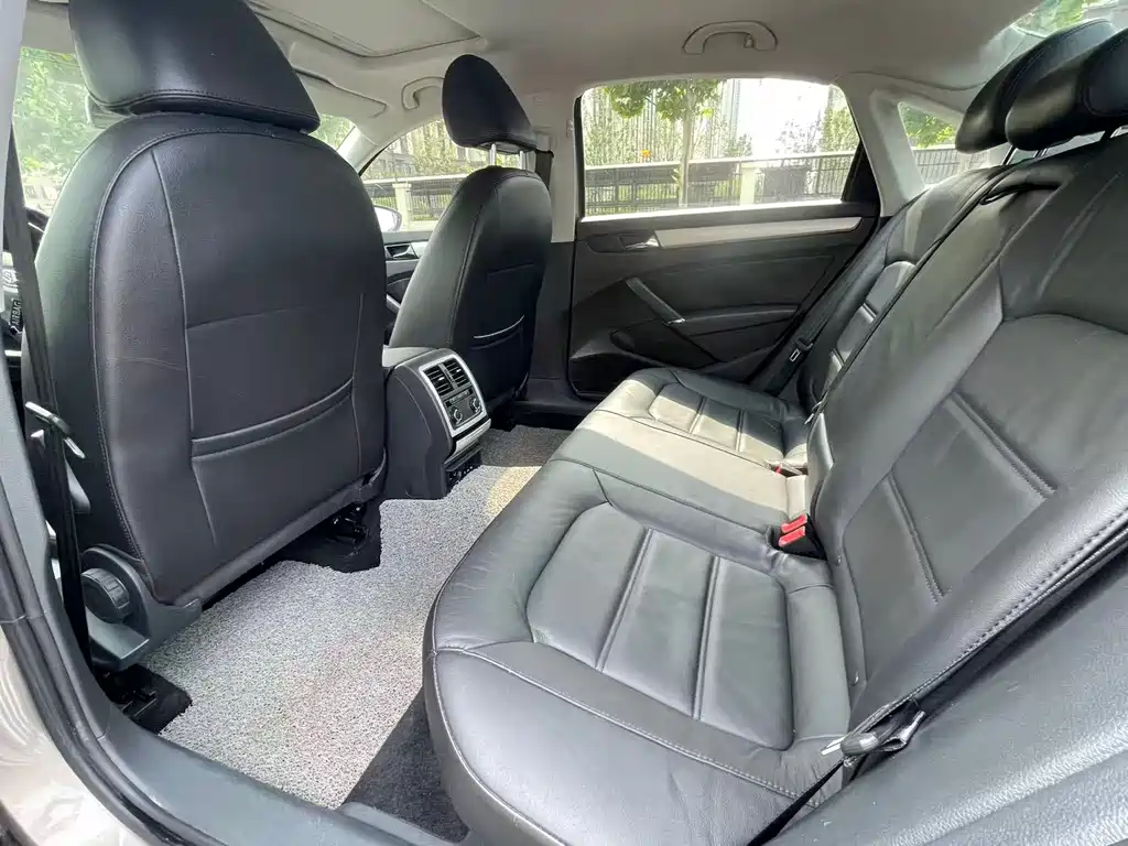 Volkswagen Passat 2014