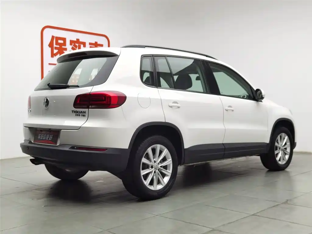 Volkswagen Tiguan 2017 — фото 2