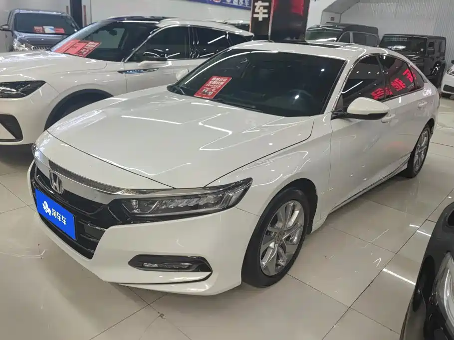 Honda Accord 2020 — фото 1