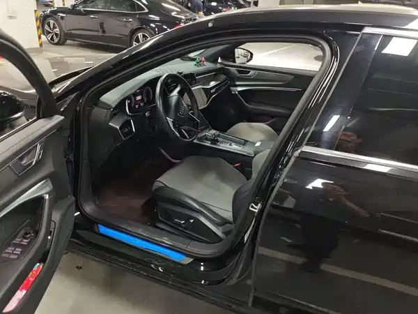 Audi A6L 2023