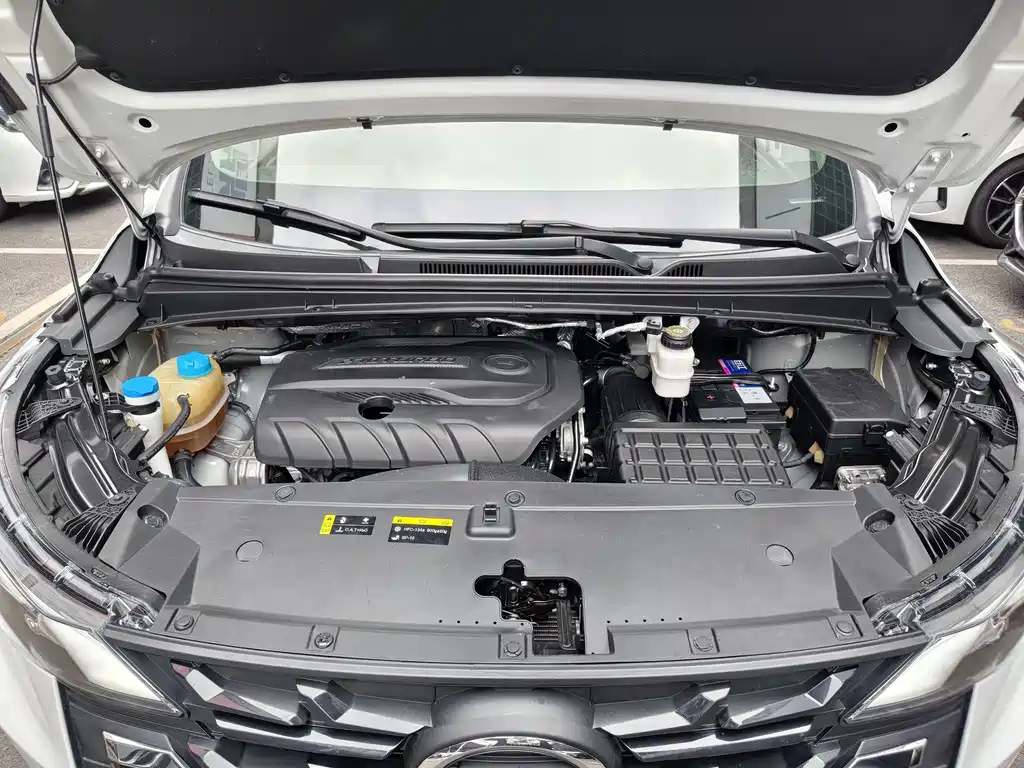 GAC Trumpchi M6 2022 — фото 20