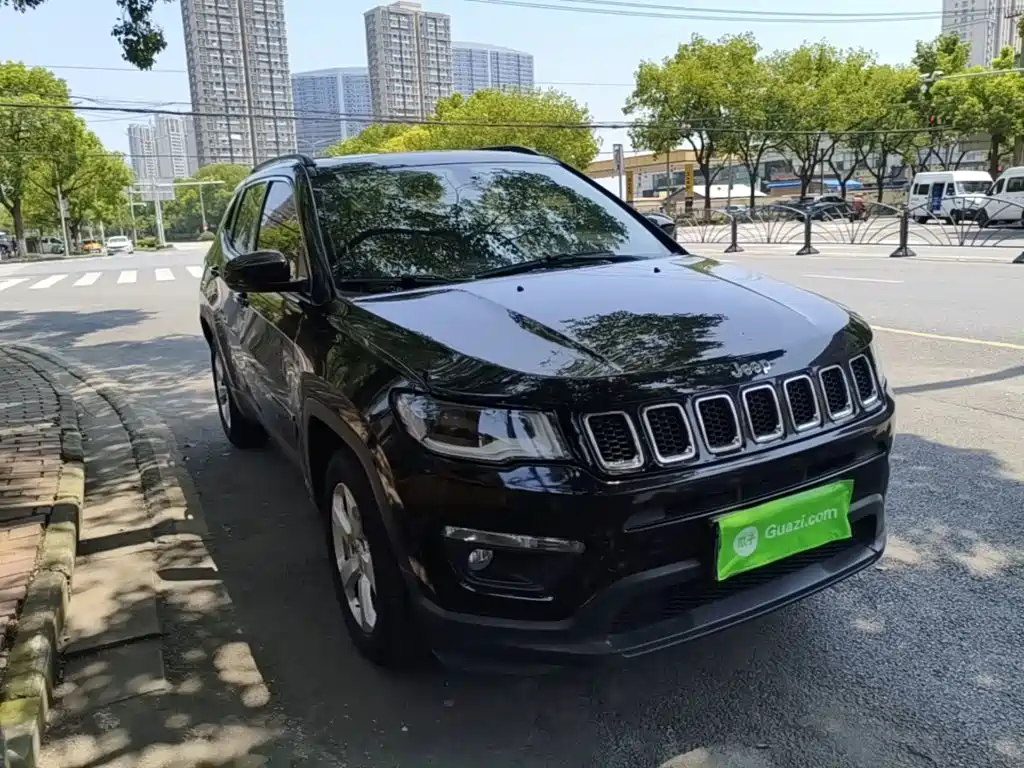 Jeep Compass 2019 — фото 22