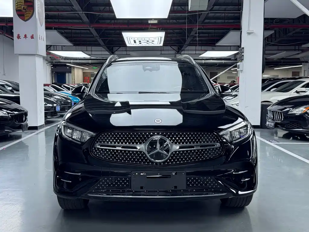 Mercedes-Benz GLC 2024