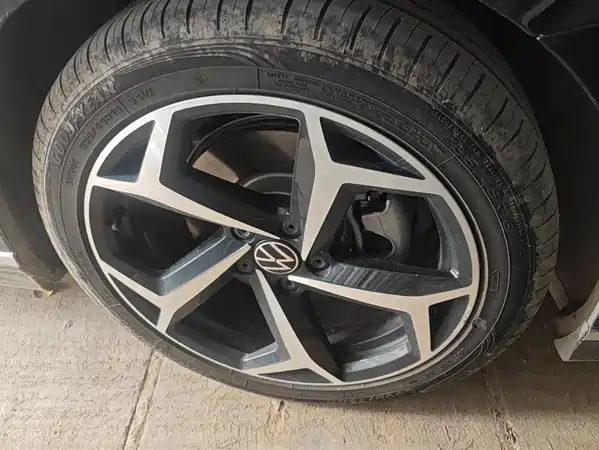 Volkswagen Magotan 2026