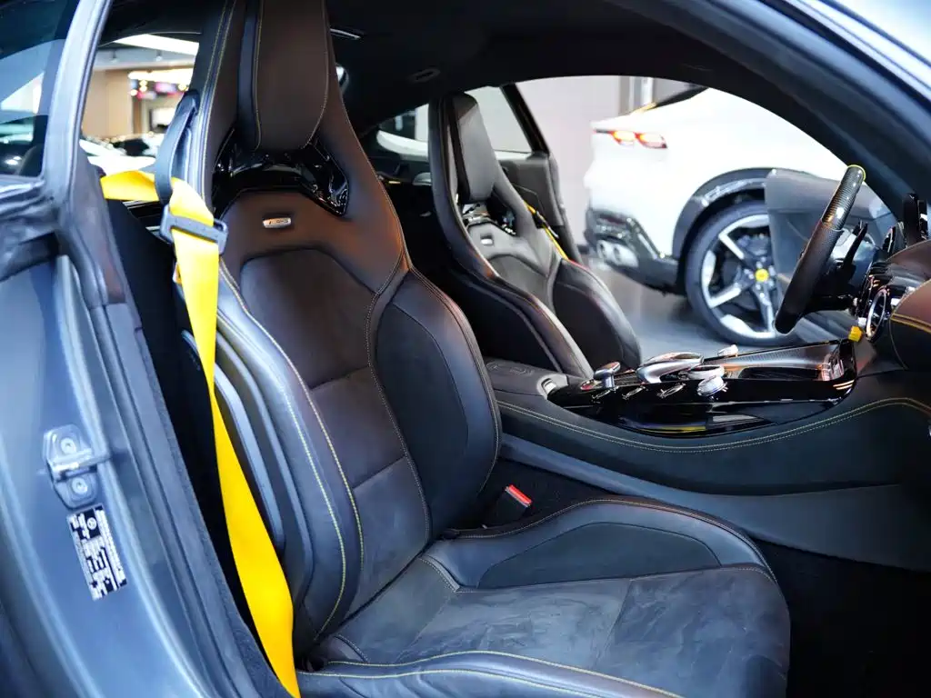 Mercedes-Benz AMG GT 2020 — фото 26