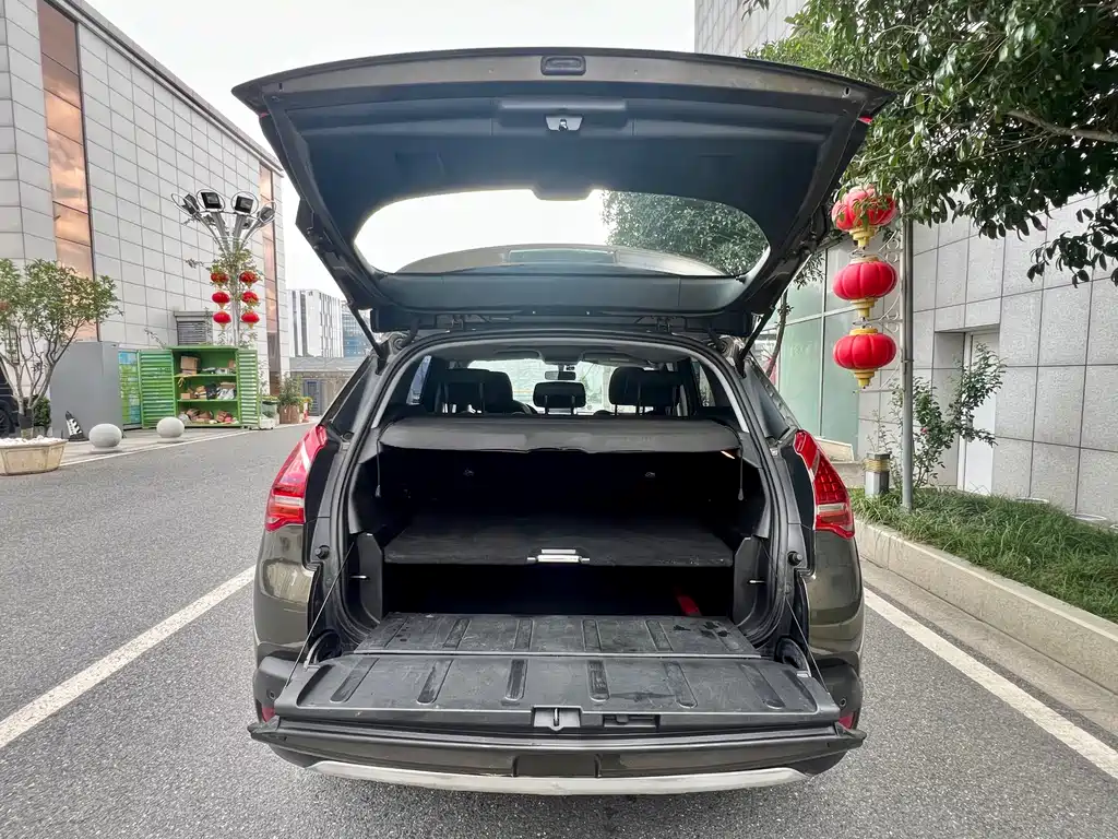 Peugeot 3008 2015 — фото 14