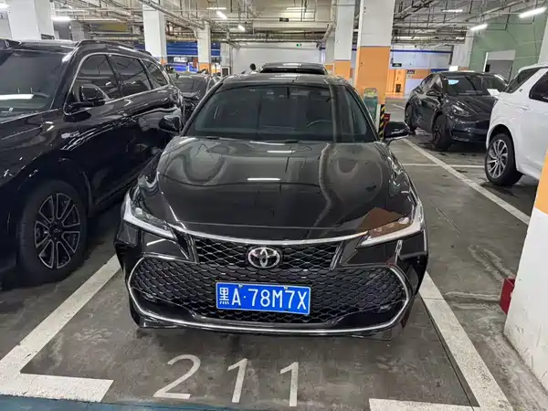 Toyota Avalon 2023